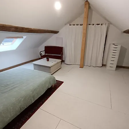 En Brie, Centre Ville, Superbe Apartment *